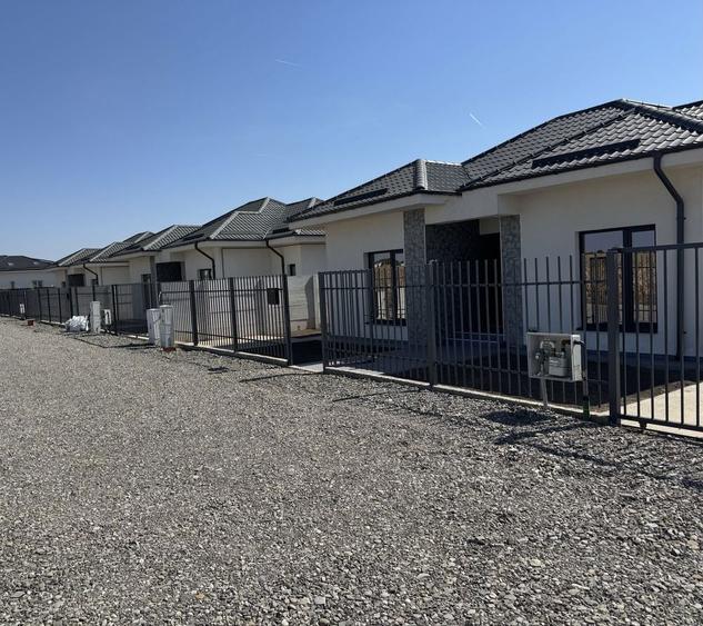 Case de vanzare 4 camere+pod buftea - 5