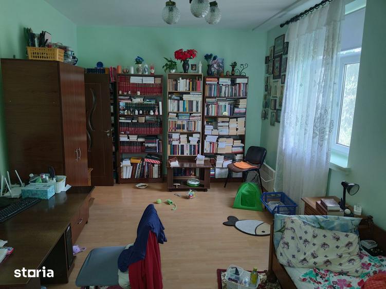 Garsoniera RARA 44 mp la AFI Cotroceni in legendarele blocuri ruse?ti - 6