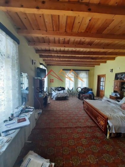 Casa tip conac, teren 4000 mp, finisaje deosebite, garaj, Prahova - 7