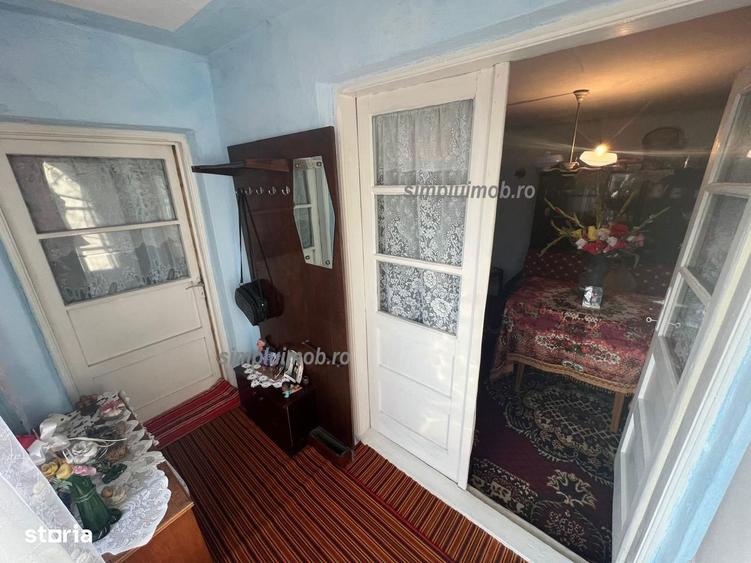 Casa batraneasca Glina 4 camere teren 300 mp cu utilitati - 2