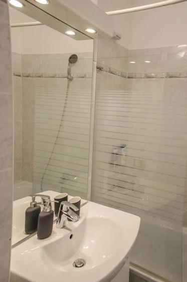 De vanzare garsoniera in zona Buziasului - 3