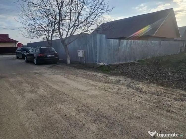 Teren intravilan Vanatori, 705 m.p. - 6