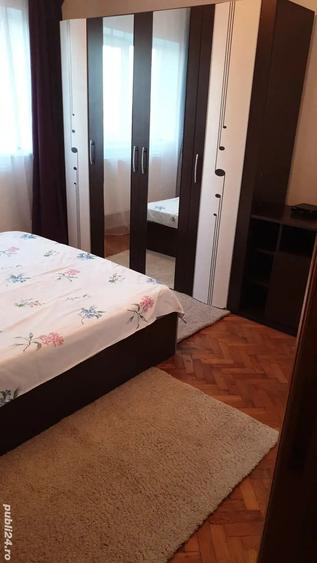inchiriez apartament 3 camere confort 0 decomandat zona gara Constanta - 1