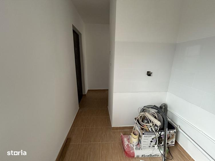 Vand apart.1 cam.situat in Micalaca,str.Vaslui,st. 50 mp,et.4/4,modern - 2