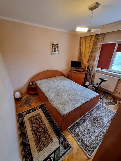 Tomis nord tav uri-  apartament 3 camere decomandat 80 mp - 10