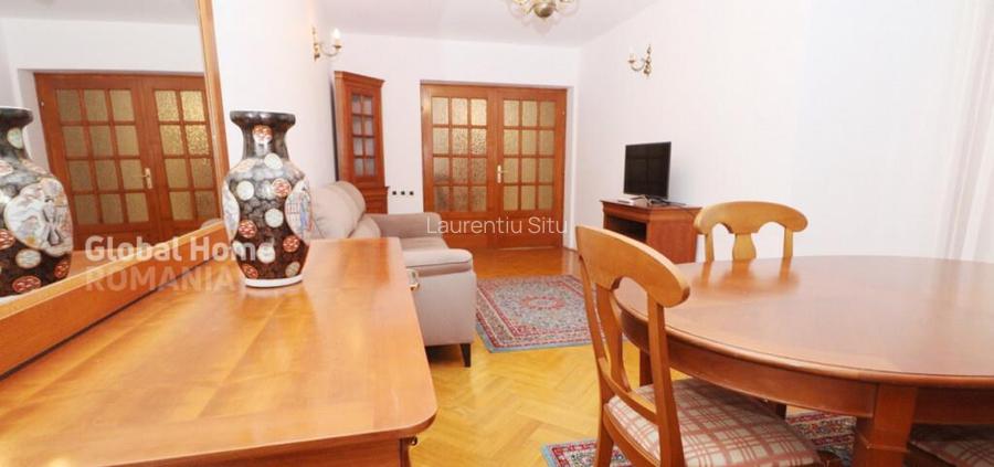 Apartament 4 camere Piata 1 Mai | loc parcare in curtea inte Apartament 4 camere Piata 1 Mai | loc parcare in curtea inte