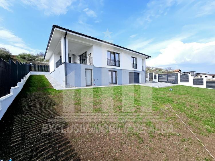 Casa individuala | 200 mp | 600 mp teren | Panorama deosebita | Cetate - 2