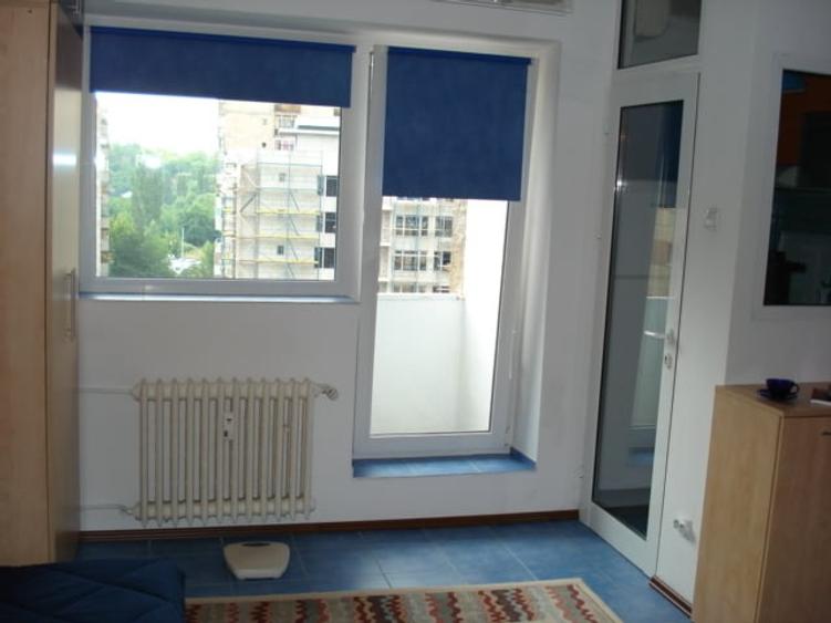 Garsonieră decomandată în Tineretului