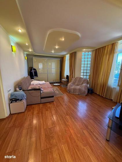 Casa Calea Dragasani Smeura Disponibila - 4