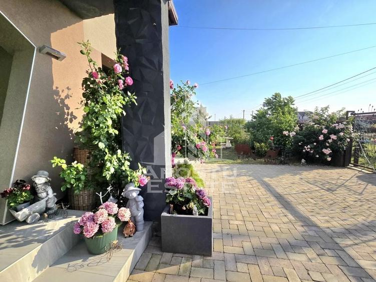 Casa individuala cu teren de 700 mp, Sag - 32