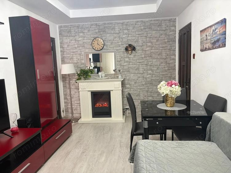 Vand apartament cu 2 camere in zona pia?a mica - 1