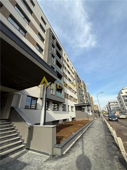 Grand Arena - 3 Camere Decomandat - Gata de mutat - 1