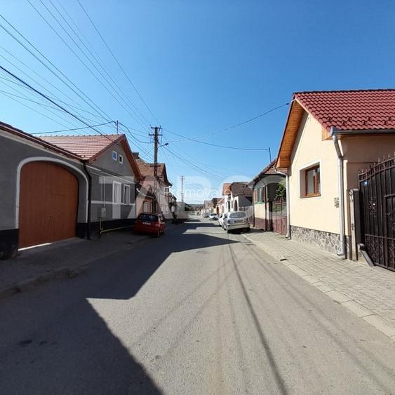 Teren 2400 mp cu deschidere 18 m in Orlat oportunitate investitii