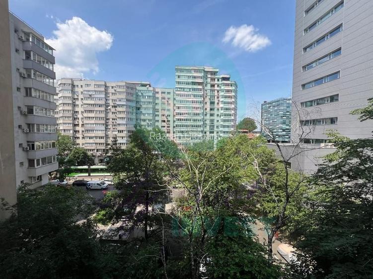 4 Camere Piata Victoriei-Bloc anvelopat 1978-posibilitate centrala