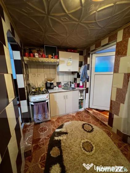 Doua Case pe Acela?i Teren in Cucorani Proprietate U - 3