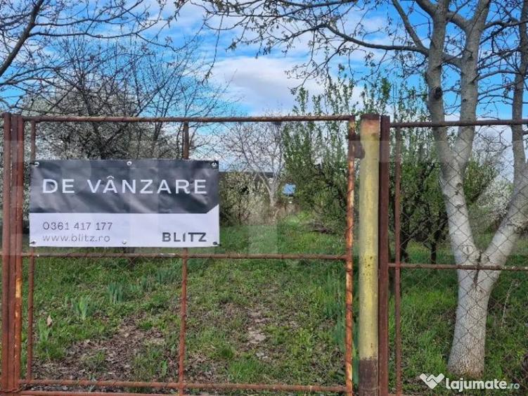 Teren extravilan de vanzare, 2500 mp, zona strada Careiului - 1