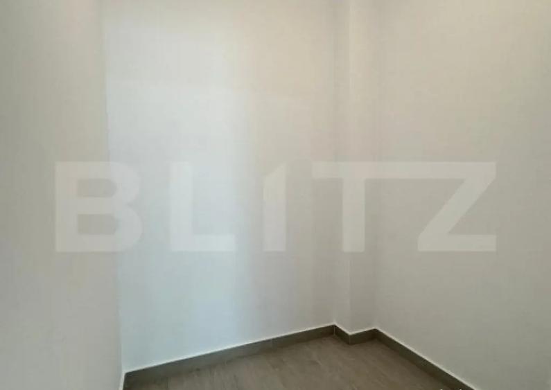 Apartament 3 camere, 108 mp, bloc nou, etaj intermediar, zon - 7
