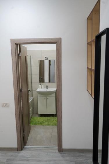 Inchiriere garsoniera pentru perioada scurta 1 -  2 sau 3 luni // Loc de parcare - 14