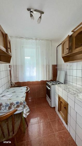 2 camere Complex Nord vis-a-vis Biserica Sfin?ii Petru ?i Pavel - 3