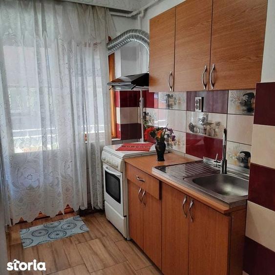 Apartament 3 camere decomandat, etaj 1 - 7