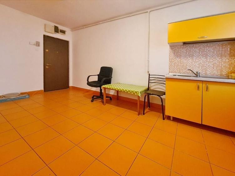 Apartament cu 2 camere,  zona Garii - 7