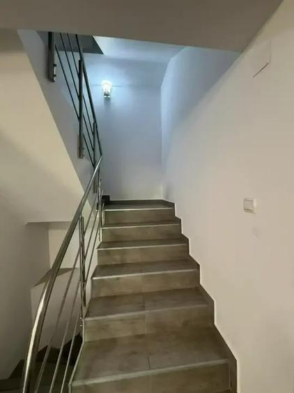 Casa individuala, gradina,  piscina, foisor, locuri de parcare - 14