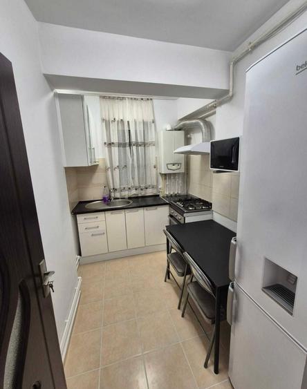 Inchiriere 2 camere Metrou Berceni - 8