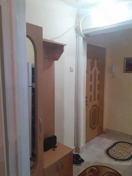 Vanzare Apart. 3 camere cf.2, semidec., et.2 din 4, mobilat si supr. utila 44.mp. Zona Viziru 1, - 17