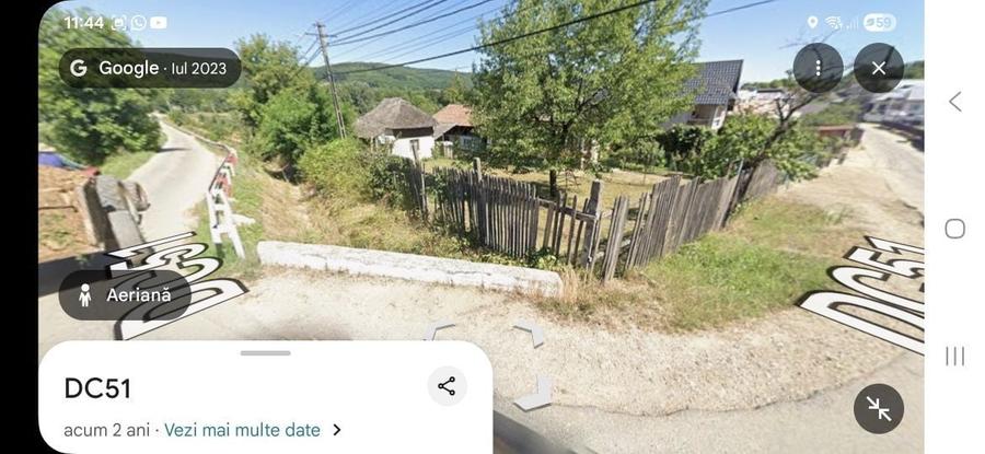 Vand teren450 mp +casa nelocuibila in com.Davidesti sat Voroveni Arges - 1