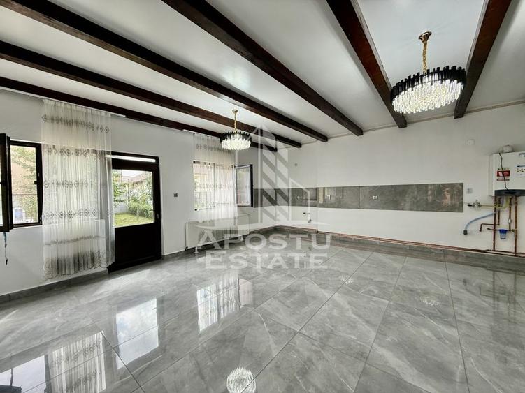 Casa individuala pe 2 fronturi stradale, renovata complet, zona Plopi - 4