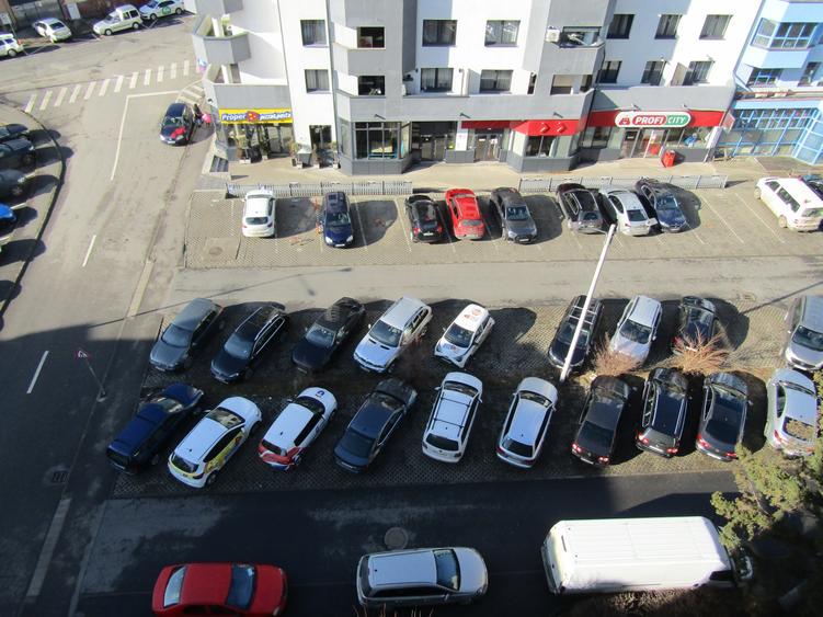 Apartament cu doua camere , zona Mihai Viteazul - 4