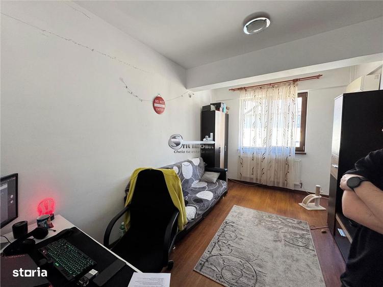 2 CAM VISOIANU PE 2 ETAJE , LOC DE PARCARE MOBILAT UTILAT - 9