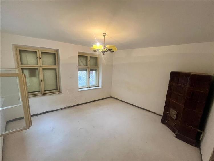 TEREN 1600MP CU CASA 5 CAMERE, SCHEII BRASOVULUI - 7