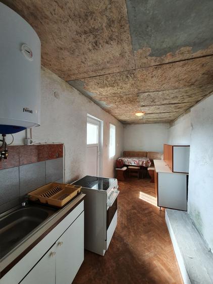 Vind vila in satul ROD- Pe drumul TRANSALPINA - 7