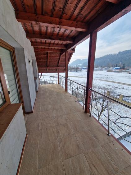 Vindem proprietate in orasul Frasin, Bucsoaia - Bucovina - 9