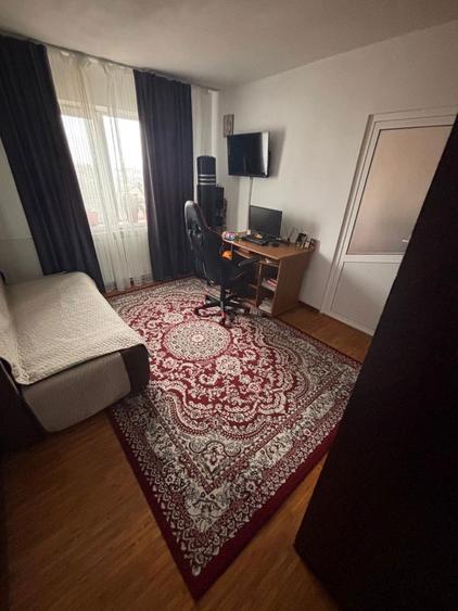 Vand apartament 2 camere in cartierul 23 Tulcea - 1