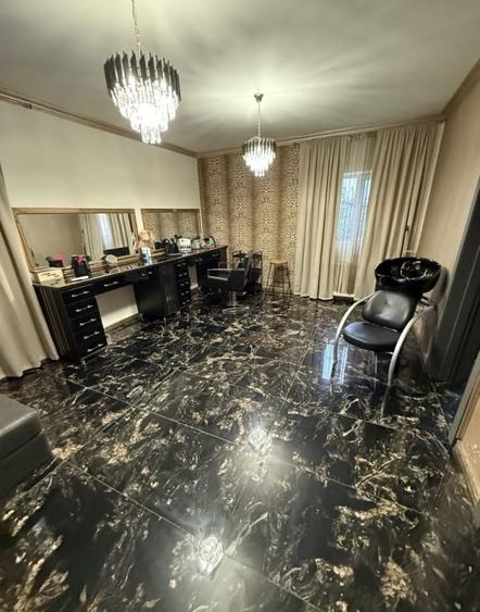 Spatiu de birouri in vila Valea Oltului | Parter  | Pretabil salon - 1