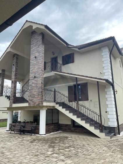 Vila 360 mp utili super exclusivista si teren 750 mp in Sibiu - 29