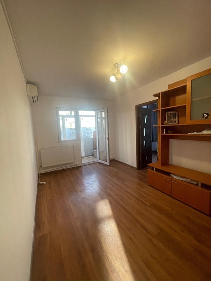 39371  Apartament 2 camere Casa de Cultura - 9