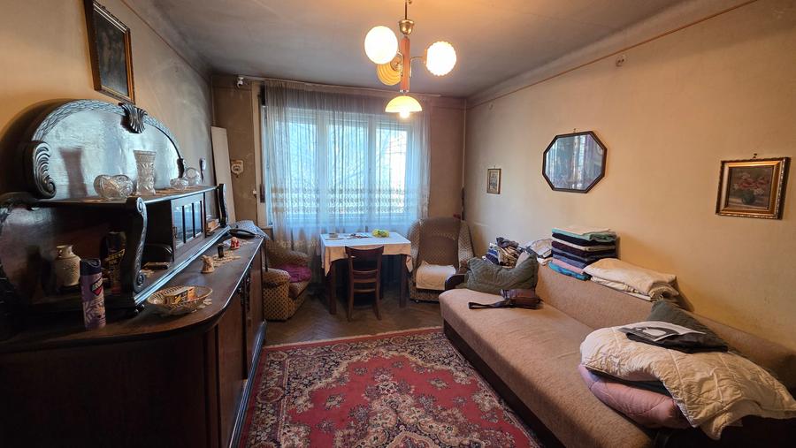 Vând apartament cu 2 camere în Centru - 1