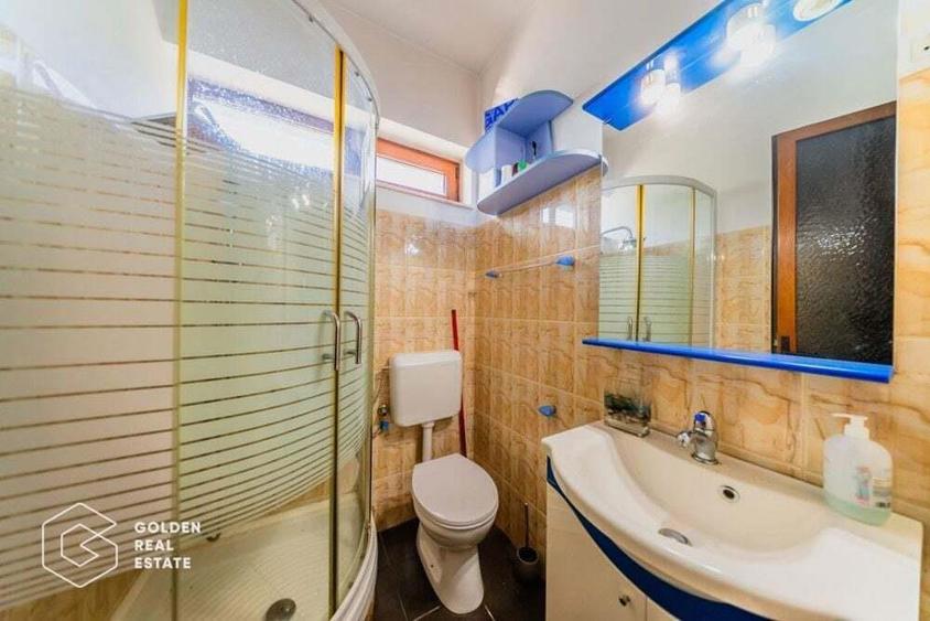 Vila spatioasa cu cinci dormitoare ?i teren generos de 1440 m in Aradul Nou - 20