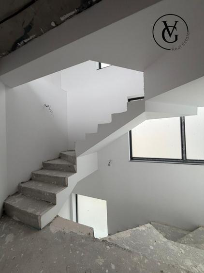 Vila noua  | vedere la lac | Constanța, Palazu Mare - 4