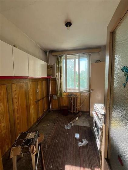 Apartament 4 camere, 2 bai, 71 mp  Dacia Oradea - 4