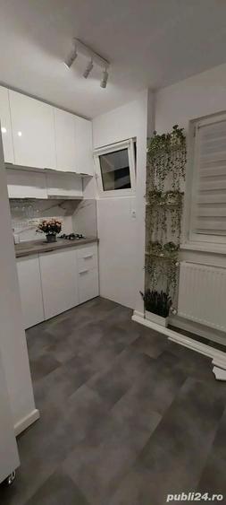 garsoniera metrou 1 decembrie circa 13 politie - 1