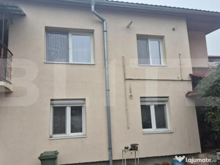 Casa 4 dormitoare, 190 mp, 1306 mp teren, zona Careiului - 1