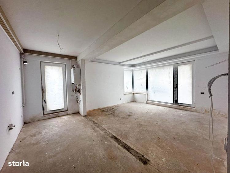 Apartament 4 Camere Constitutiei Unirii Metrou Curte Gradina Proprie - 1