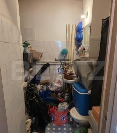 Apartament de vanzare, cu 4 camere, 4 balcoane, 75 mp, zona - 5