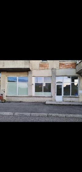 Imchiriez Spatiu Comercial Zona Piata 50mp - 7