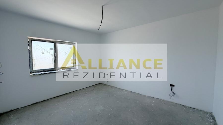 Casă individuală cu 4 camere cu Canalizare în Berceni