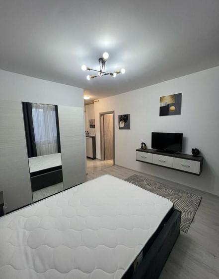 Garsoniera de inchiriat Militari Residence - 2